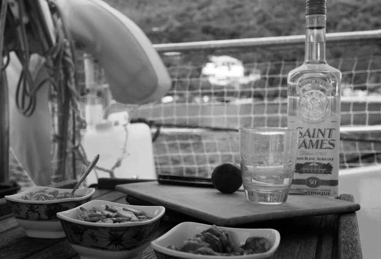 Botel Atao Plongee Hotel Les Anses-d'Arlets